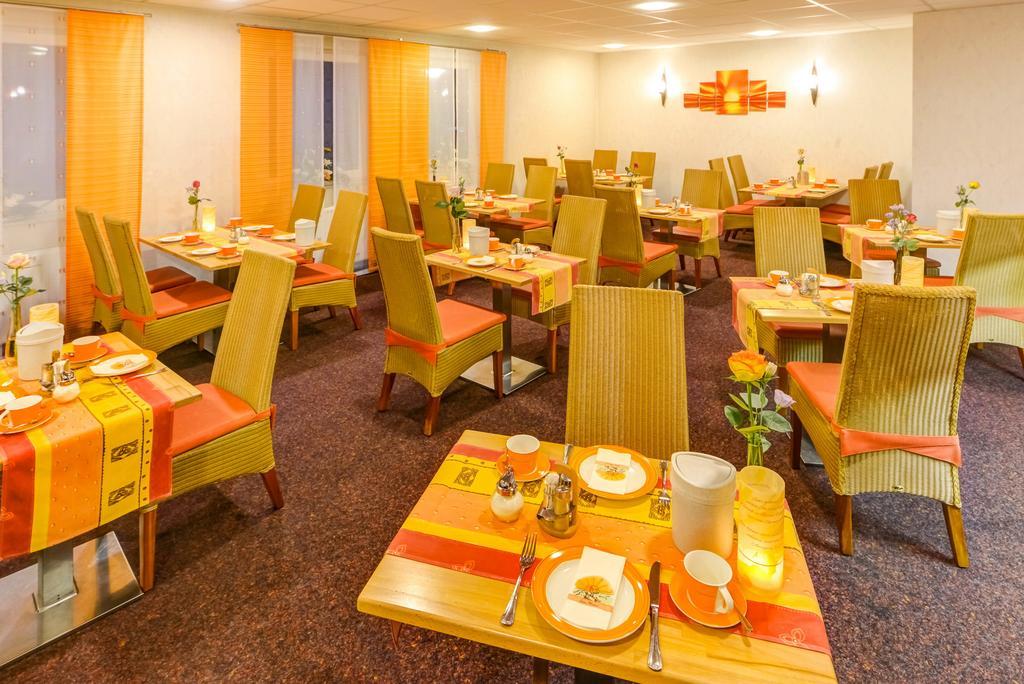 Hotel Restaurant Zum Werdersee Бремен Экстерьер фото