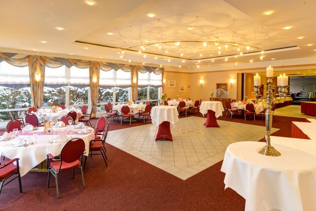 Hotel Restaurant Zum Werdersee Бремен Экстерьер фото